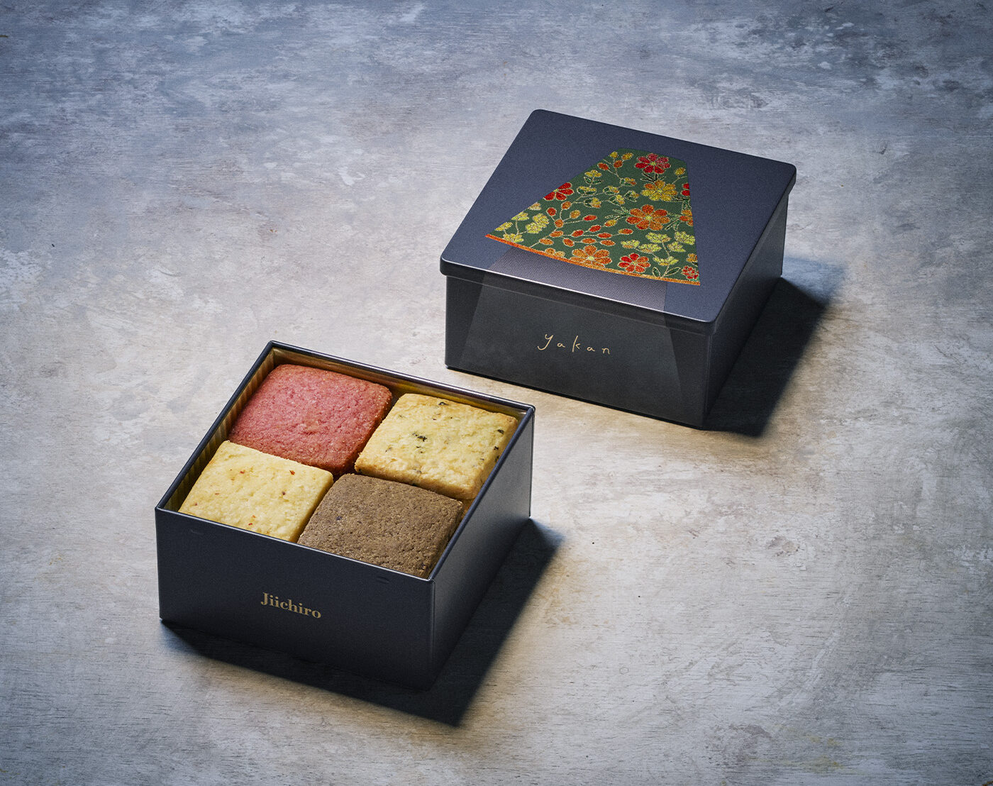 「yakan 夜長を楽しむ大人のクッキー缶」販売のお知らせ